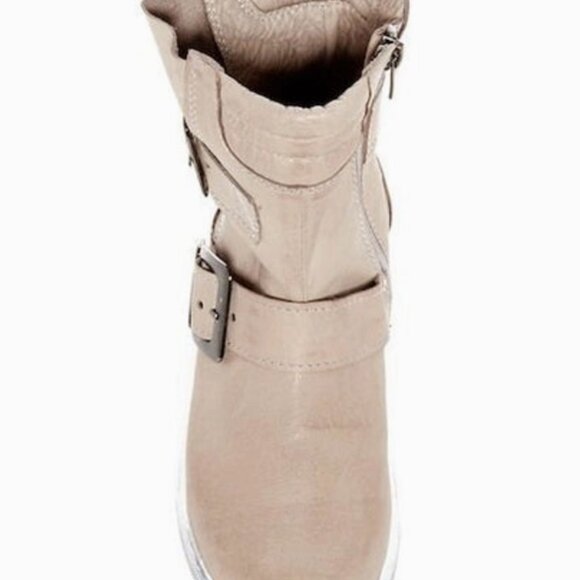 sneaker meets biker bootie NEW in box size 7 - Picture 3 of 3